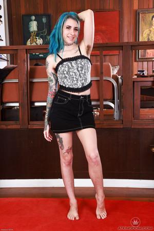 Original 2000 px/ 3000 px