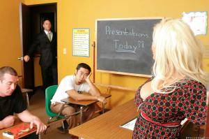 Original 2500 px/ 1666 px