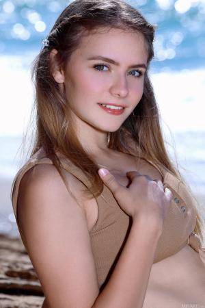 Original 4480 px/ 6720 px