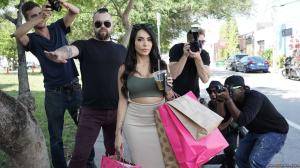 Original 2500 px/ 1406 px