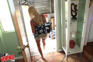 Original 3840 px/ 2558 px