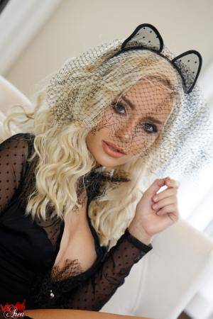 Original 2000 px/ 3000 px