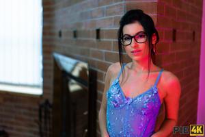 Original 4090 px/ 2727 px