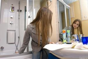 Original 3000 px/ 2009 px