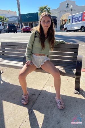 Original 2000 px/ 3000 px