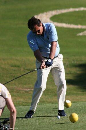 Original 853 px/ 1280 px