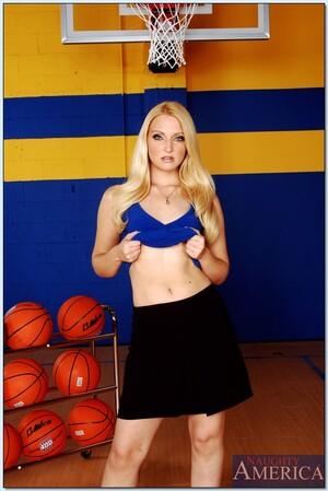 Original 535 px/ 800 px