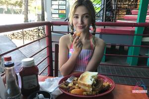 Original 3000 px/ 2000 px