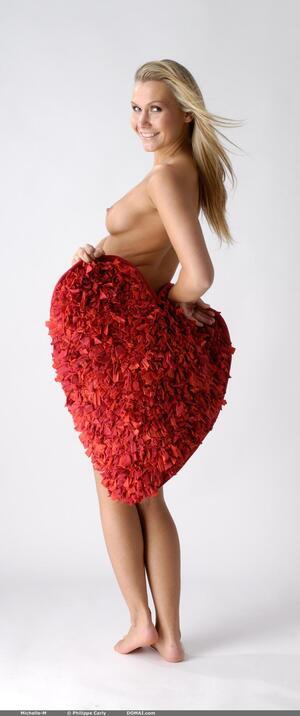 Original 837 px/ 1999 px