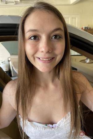 Original 2000 px/ 3000 px