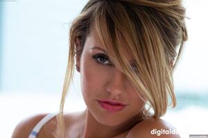 Original 3000 px/ 2000 px