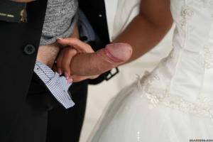 Original 2493 px/ 1663 px