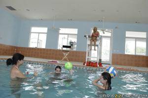 Original 900 px/ 600 px