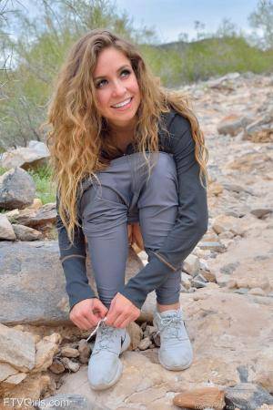 Original 852 px/ 1280 px