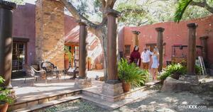 Original 5000 px/ 2637 px