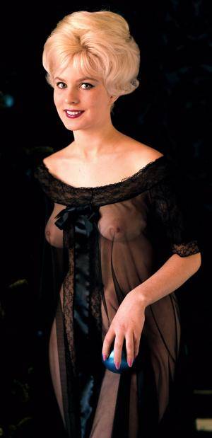 Original 4111 px/ 8493 px