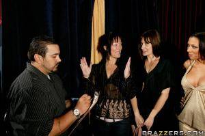 Original 900 px/ 599 px