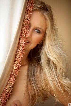 Original 1067 px/ 1600 px