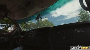 Original 1278 px/ 719 px