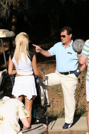 Original 853 px/ 1280 px