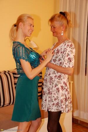 Original 1071 px/ 1600 px