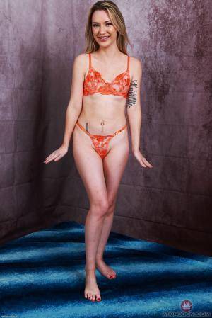 Original 2001 px/ 3000 px