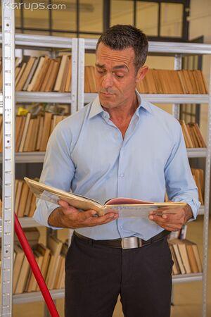 Original 2000 px/ 3000 px