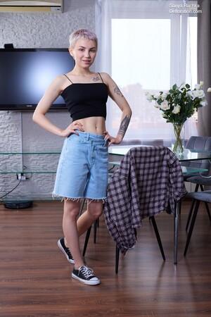 Original 1668 px/ 2500 px