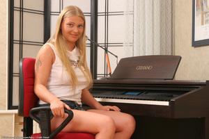 Original 1024 px/ 682 px