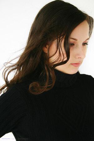 Original 2048 px/ 3072 px