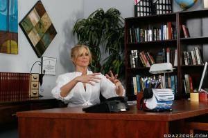 Original 1300 px/ 867 px