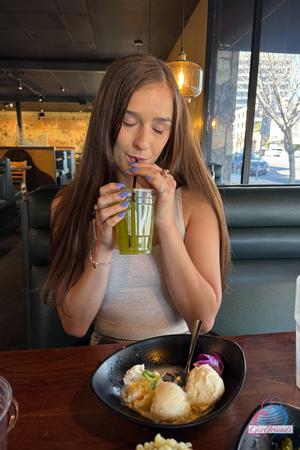 Original 2000 px/ 3000 px