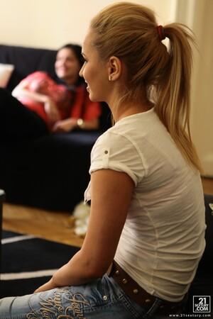 Original 3744 px/ 5616 px