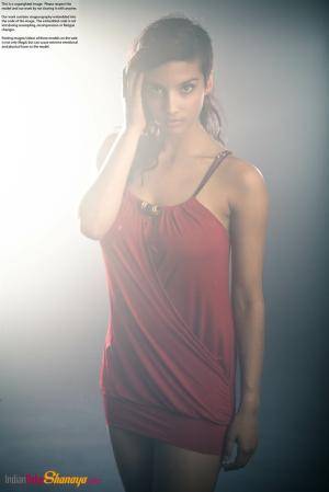 Original 683 px/ 1024 px