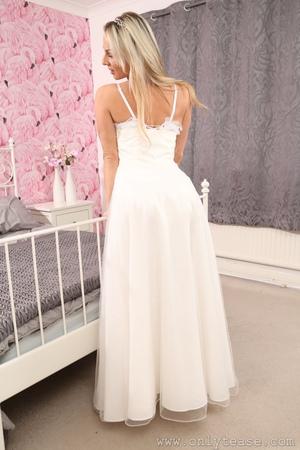 Original 1365 px/ 2048 px