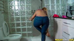 Original 864 px/ 486 px