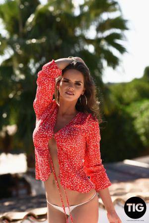 ThisIsGlamour-ADELE TAYLOR-HERE COMES THE SUN