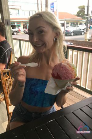 Original 2000 px/ 3000 px