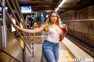 Original 3000 px/ 2000 px