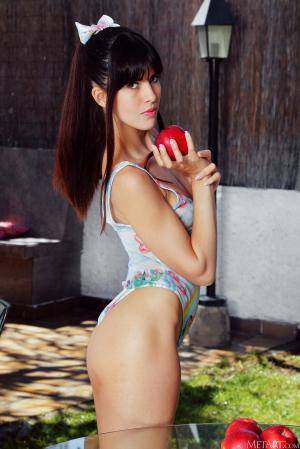 Original 2883 px/ 4324 px