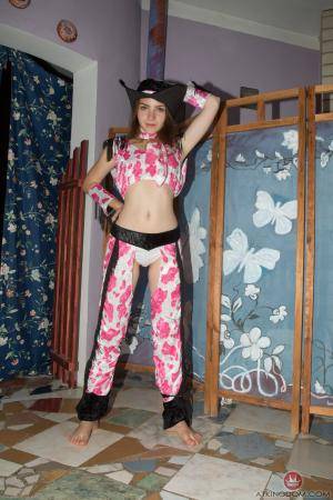 Original 2000 px/ 3000 px