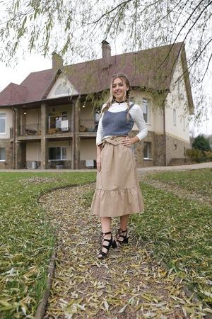 Original 854 px/ 1280 px