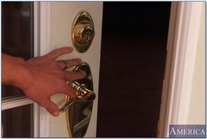 Original 850 px/ 573 px