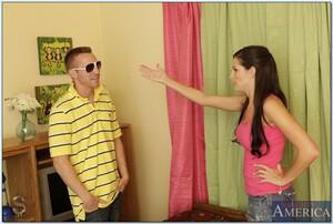 Original 850 px/ 571 px