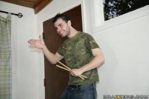 Original 900 px/ 600 px