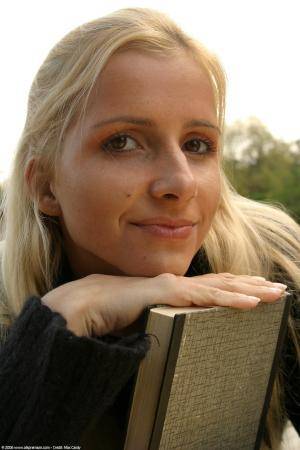 Original 1024 px/ 1536 px