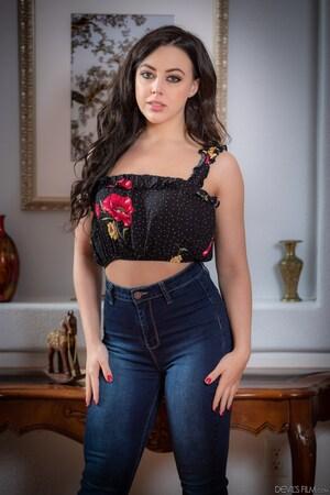 Original 1280 px/ 1920 px