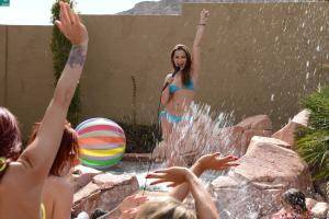 Original 2491 px/ 1663 px