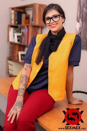 Yorgelis Carrillo Shy Girl Gets Bitchy