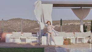 Original 3532 px/ 1987 px